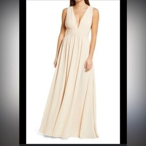 NWOT ▶️ Lulu’s ◀️ Heavenly Hues Blush Sleeveless Maxi Dress. Size Large